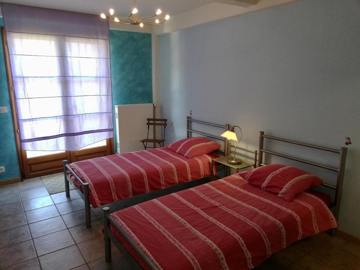 Chambres D'Hotes Le Clos Saint-Pierre-la-Palud Luaran gambar